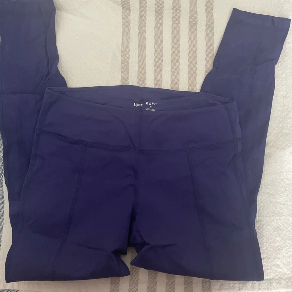 Tonic 7/8 Yoga Pants - Picture 4 of 4